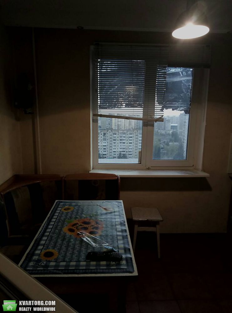 Rent out 2-room apartment. Киев, Лисковская — photo 7