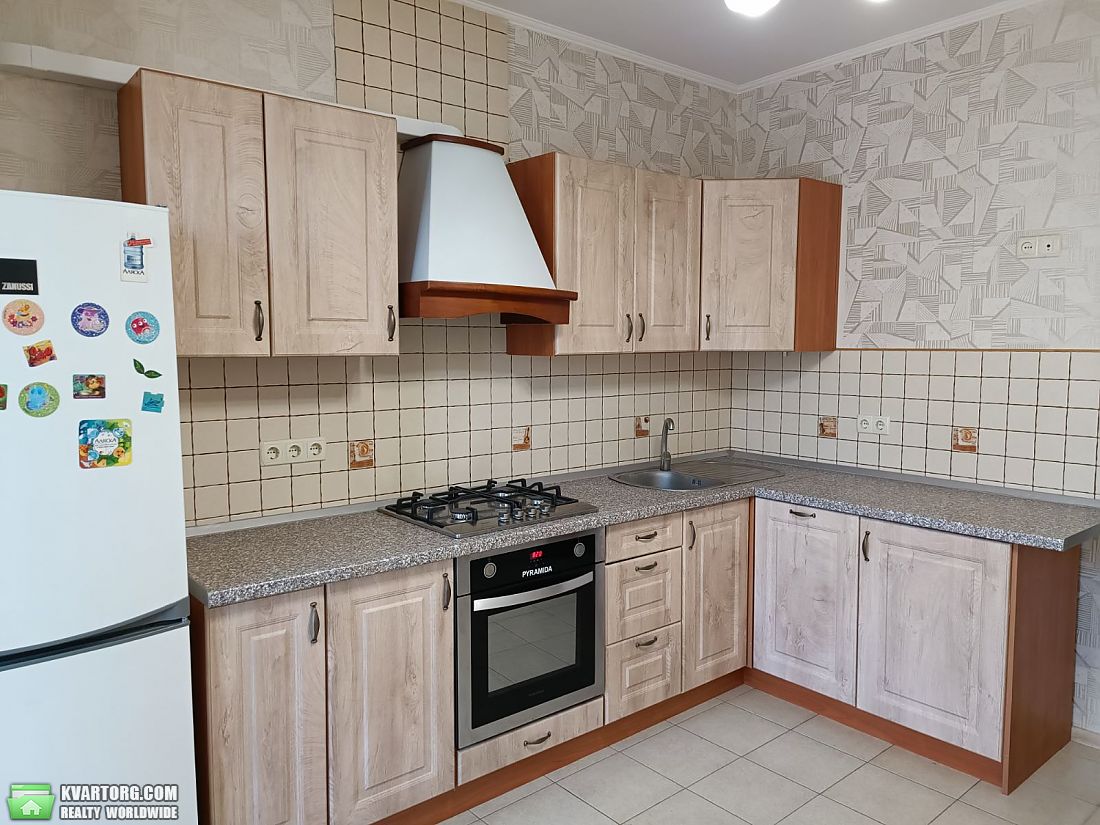 Rent out 2-room apartment. Киев, Соборная — photo 4