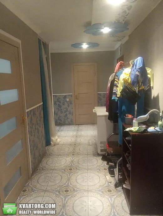 Sell 2-room apartment. Киев,  Симиренко — photo 2