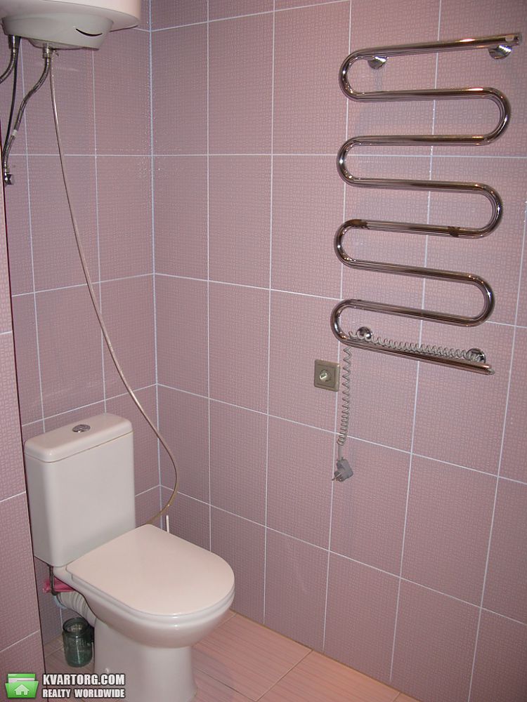 Rent out 3-room apartment. Киев,  Днепровская наб — photo 6