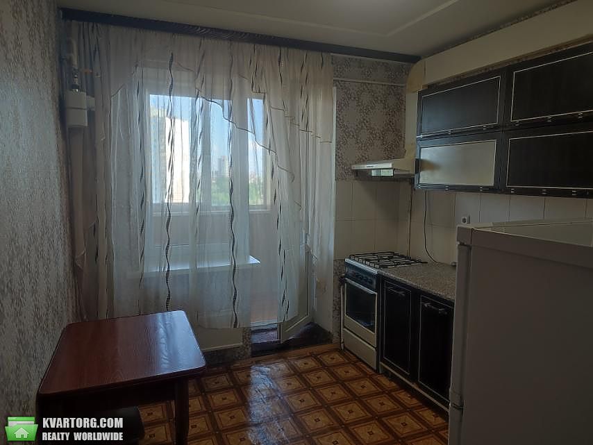 Rent out 2-room apartment. Киев,  Калачаевская — photo 2