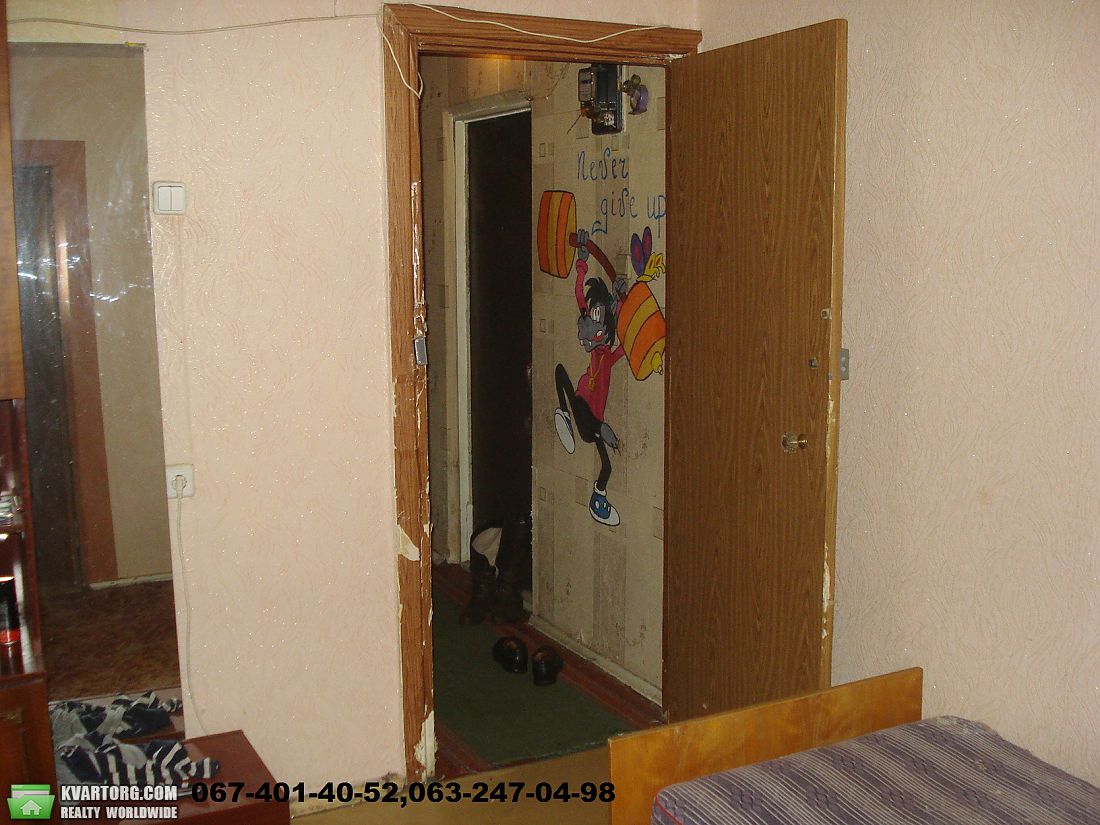 Sell 3-room apartment. Киев,  Радужная — photo 4
