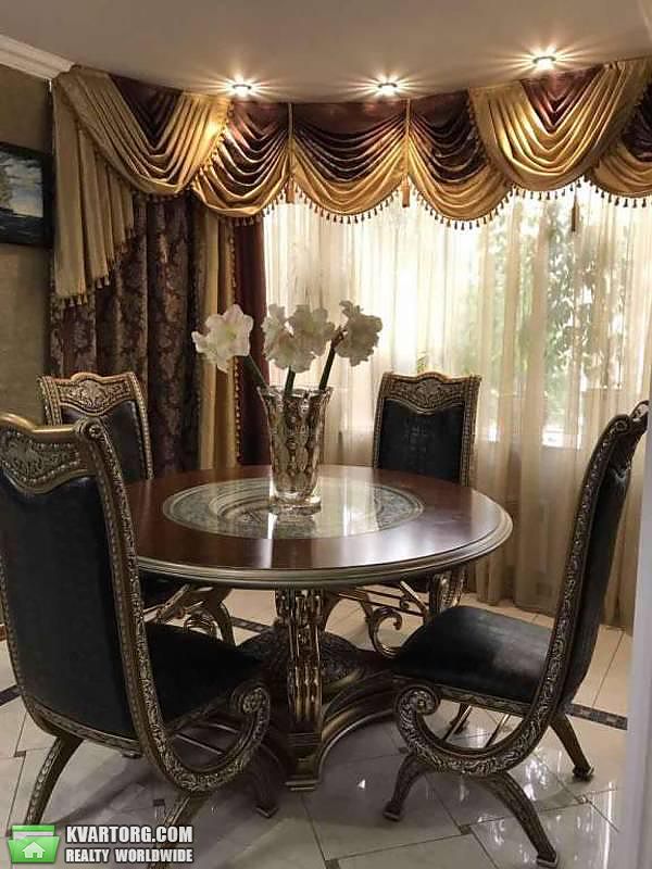 Sell 3-room apartment. Киев,  Старонаводницкая — photo 1