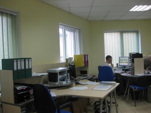 Rent out office. Киев, Межигорская — photo 1