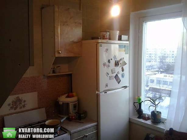 Rent out 2-room apartment. Киев,  Якуба Коласа — photo 1