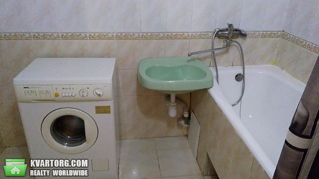 Rent out 2-room apartment. Киев,  Драгоманова — photo 4