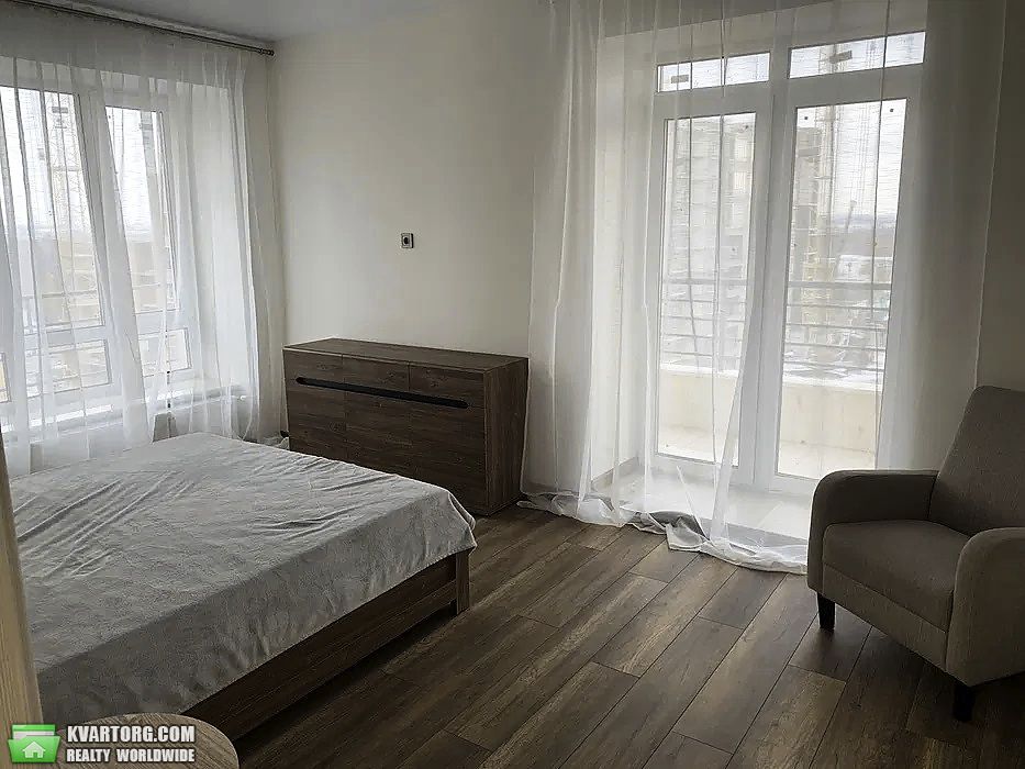 Rent out 2-room apartment. Львов, Стрийська — photo 8