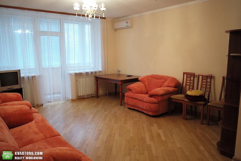 Rent out 5-room apartment. Киев,  Сретенская — photo 4