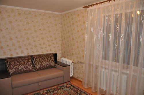 Rent out 3-room apartment. Днепропетровск, Фабрично-Заводская — photo 2