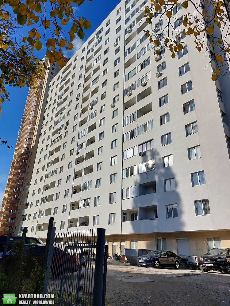 Sell 1-room apartment. Киев,  Олевская — photo 1