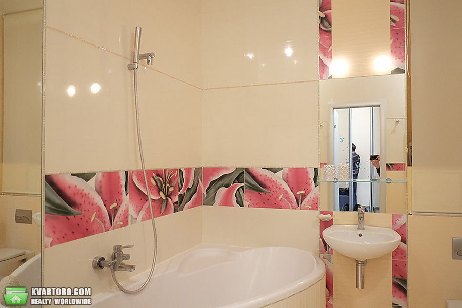 Rent out 1-room apartment. Киев,  Героев Сталинграда пр — photo 5