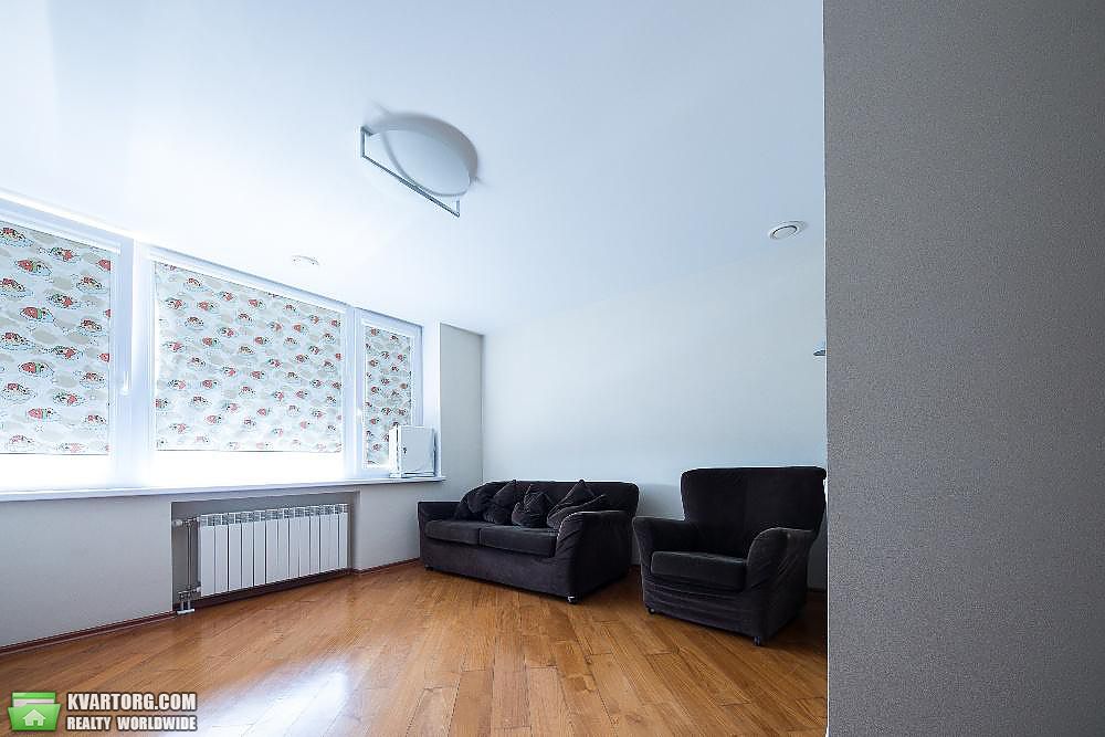 Rent out 4-room apartment. Киев,  Клиническая — photo 5