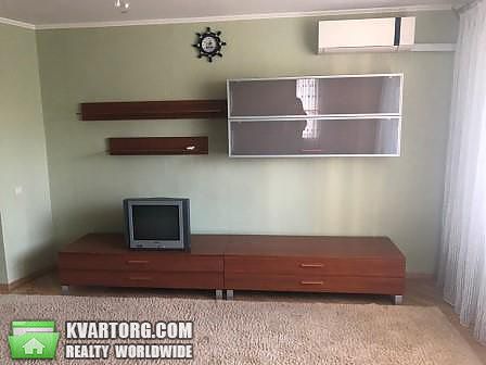 Rent out 4-room apartment. Киев, ул. Николая Шепелева — photo 4