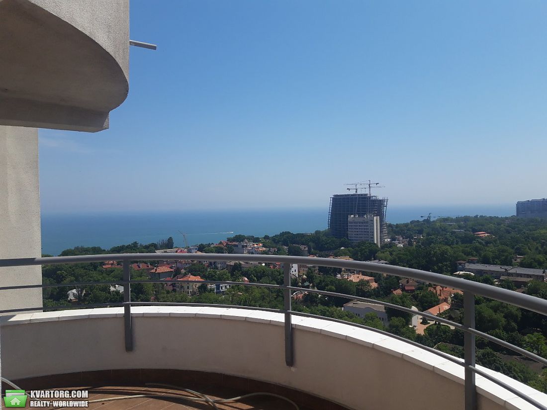 Sell 2-room apartment. Одесса, Французский бульвар — photo 1