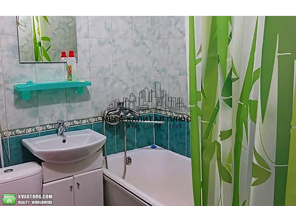 Rent out 1-room apartment. Киев,  Тургеневская — photo 4