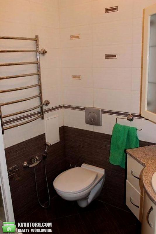 Rent out 3-room apartment. Киев,  Краснова — photo 7