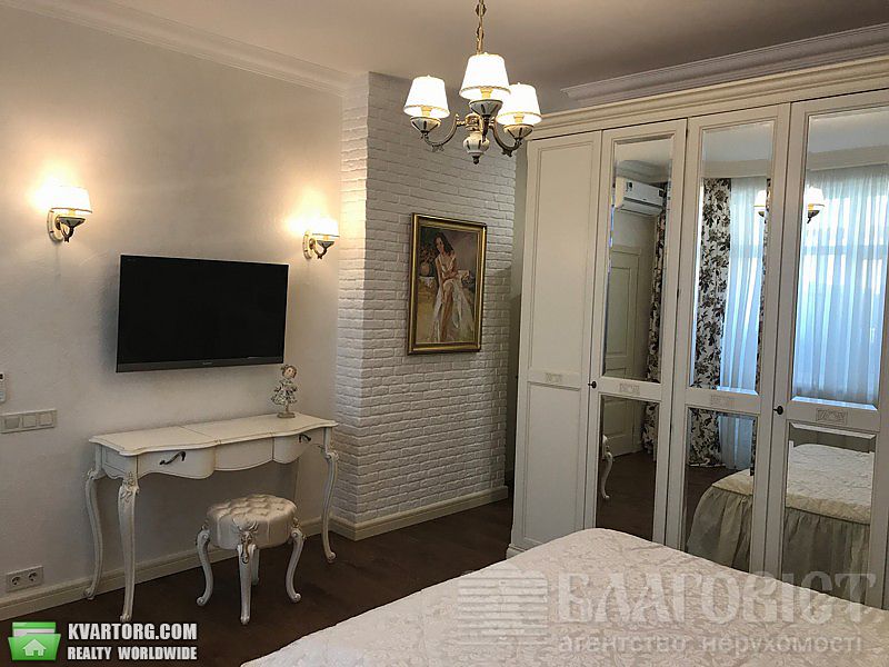 Sell 3-room apartment. Киев,  Щорса — photo 3