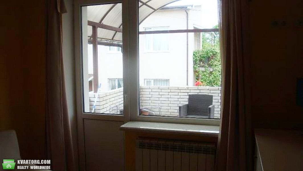 Rent out 3-room apartment. Киев,  Народная — photo 6