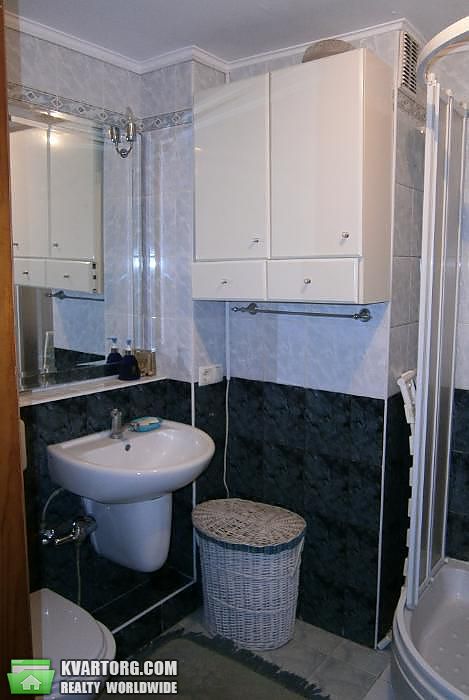 Sell 3-room apartment. Киев,  Приречная — photo 9