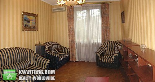 Rent out 2-room apartment. Киев, Уманская — photo 1