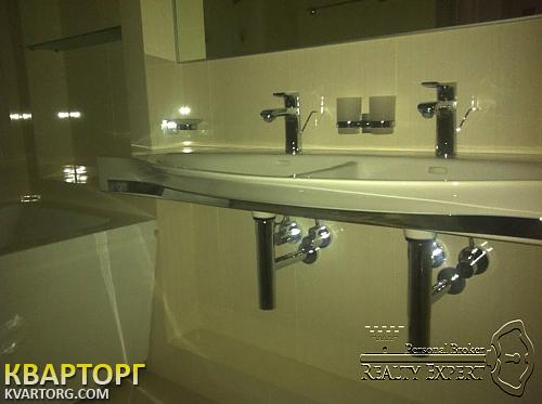 Sell 3-room apartment. Киев,  Драгомирова — photo 8