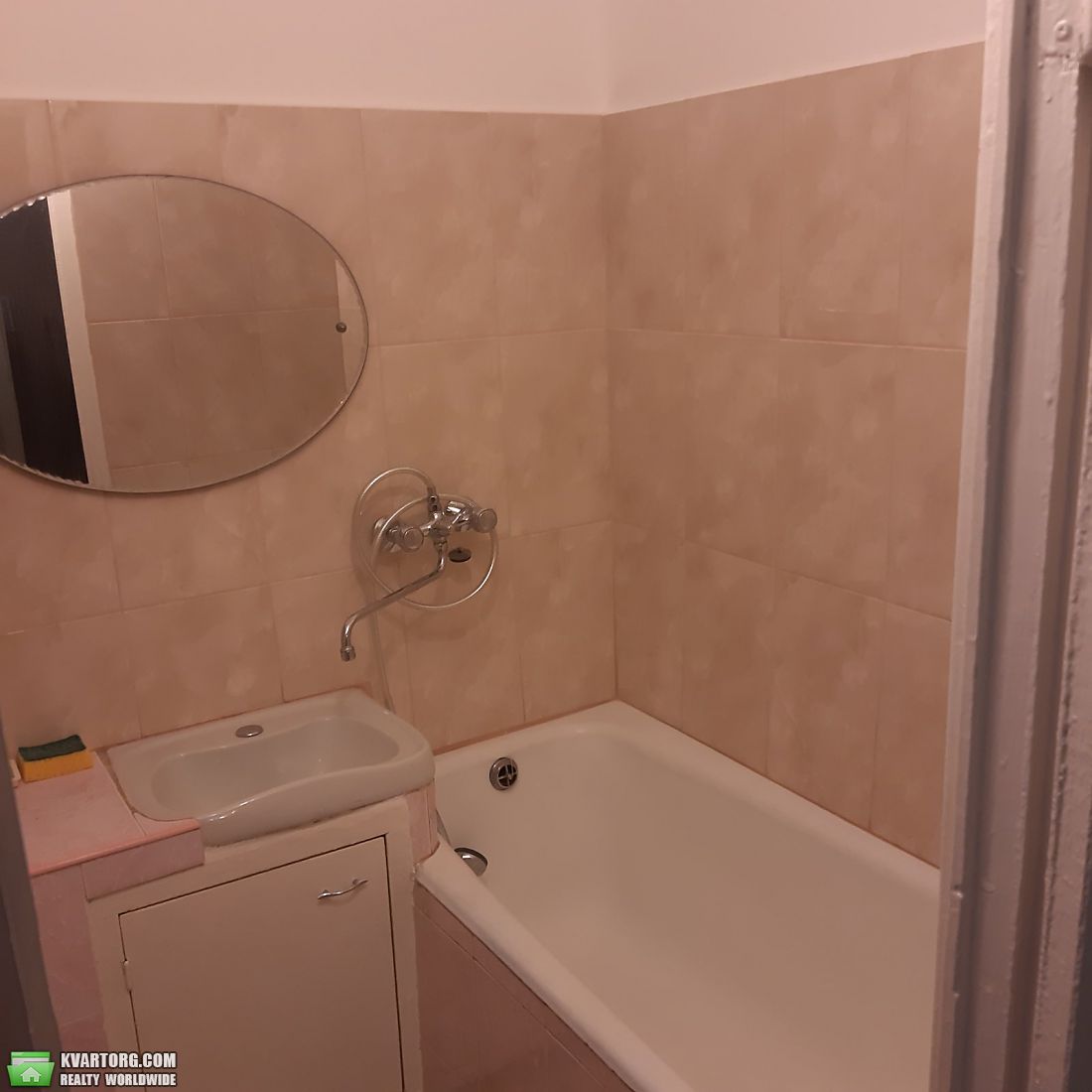Rent out 1-room apartment. Киев,  Санаторная — photo 5