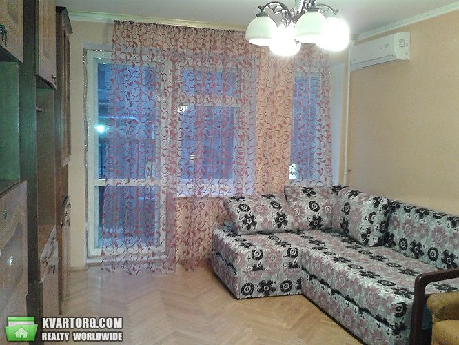 Rent out 2-room apartment. Киев, Хоривая — photo 5