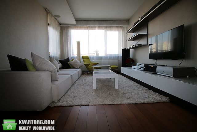 Rent out 3-room apartment. Киев, Старонаводницкая — photo 3