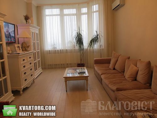 Sell 3-room apartment. Киев, Лабораторный пер — photo 1