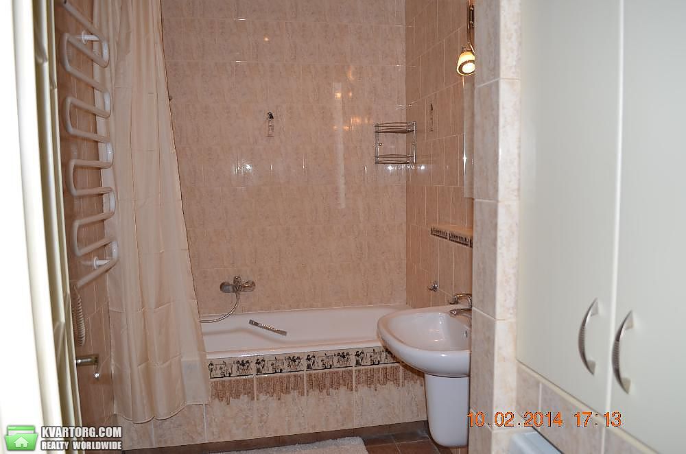 Rent out 2-room apartment. Киев,  Мазепы — photo 6