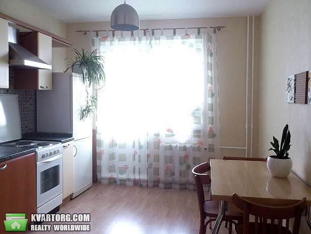 Rent out 2-room apartment. Киев,  Харьковское шоссе — photo 4