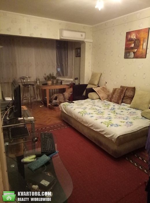 Sell 2-room apartment. Киев,  Гашека — photo 2
