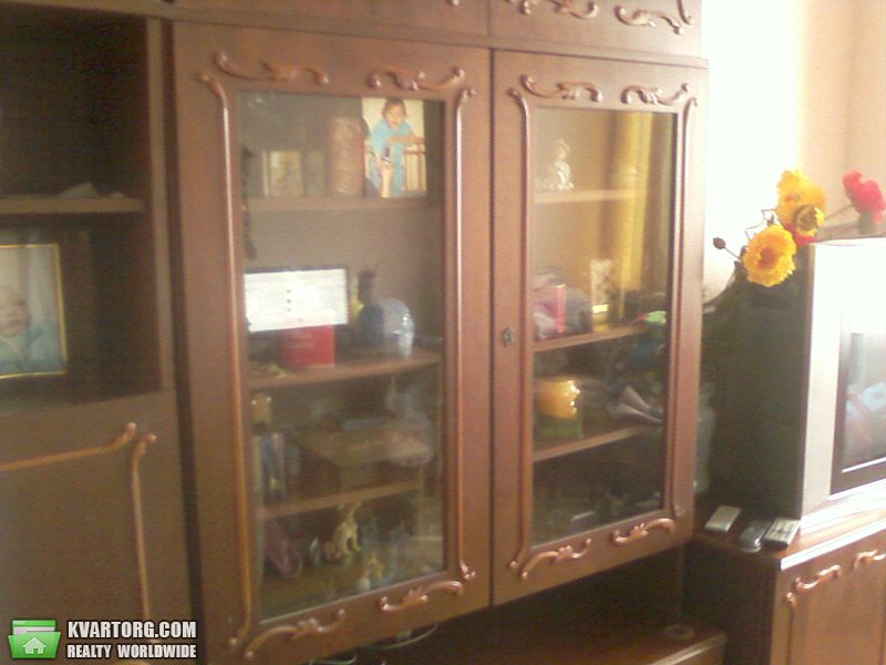 Rent out 2-room apartment. Киев, Жукова — photo 5