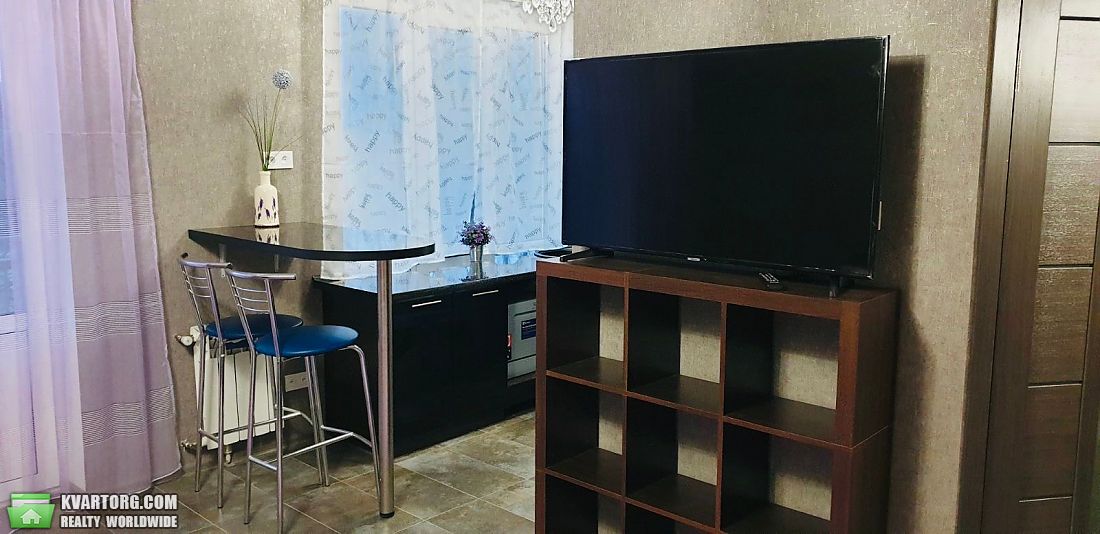Rent out 1-room apartment. Киев, бул.Дружбы Народов — photo 8