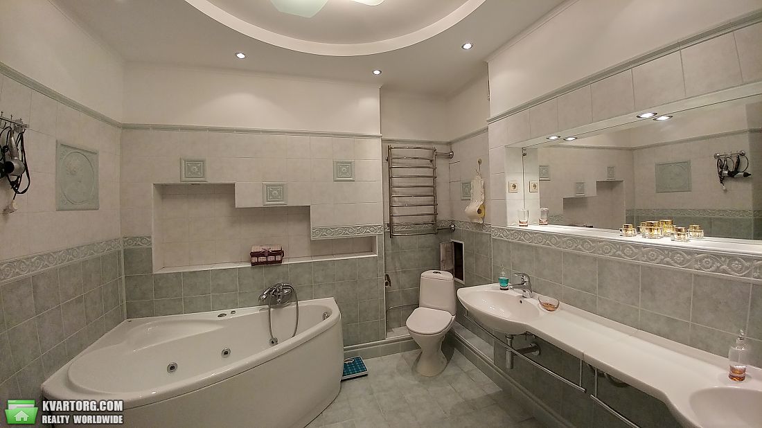 Rent out 4-room apartment. Киев,  Окипной — photo 9