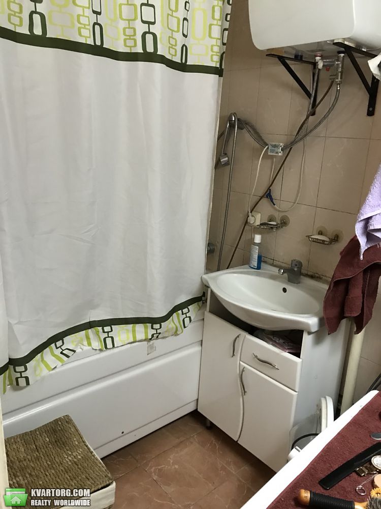 Sell 3-room apartment. Киев,  Приречная — photo 5
