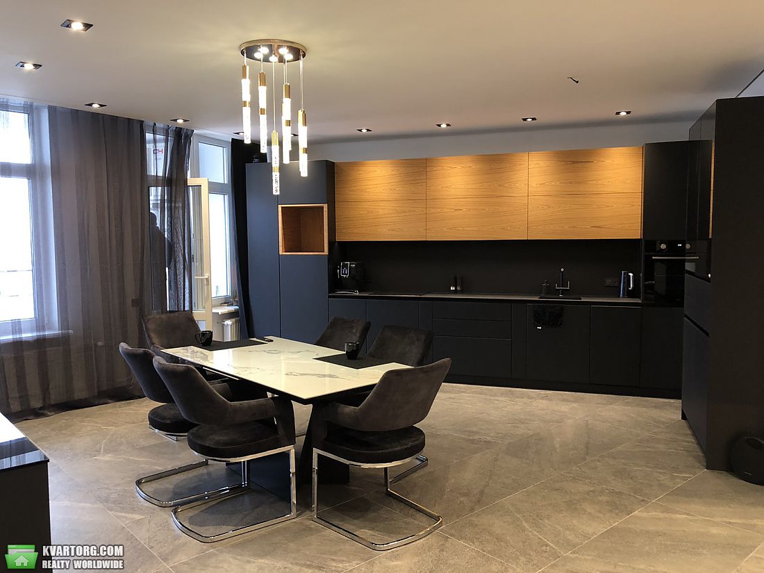 Sell 3-room apartment. Одесса, Каманина — photo 1
