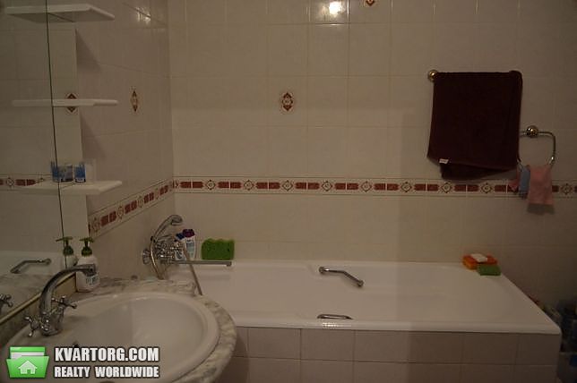 Rent out 2-room apartment. Киев, Героев Сталинграда просп. — photo 6