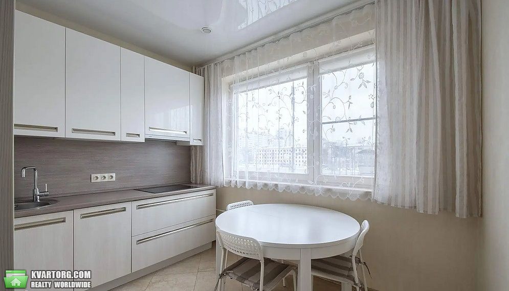 Rent out 2-room apartment. Киев,  Расковой — photo 5