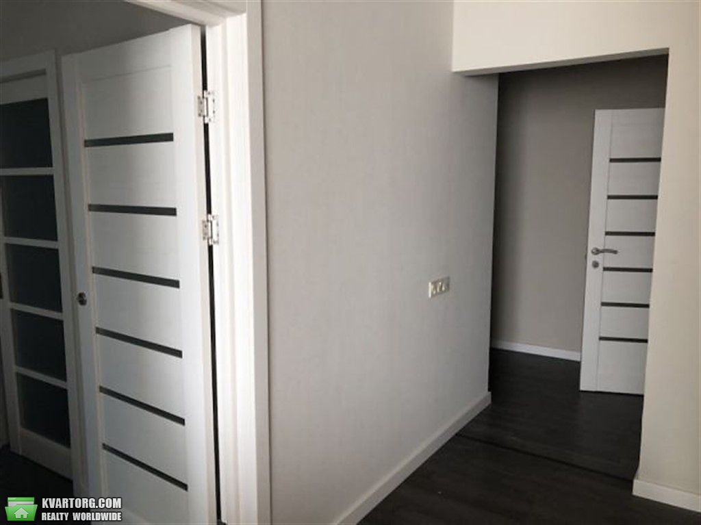 Rent out 3-room apartment. Киев, Краснопольская — photo 4