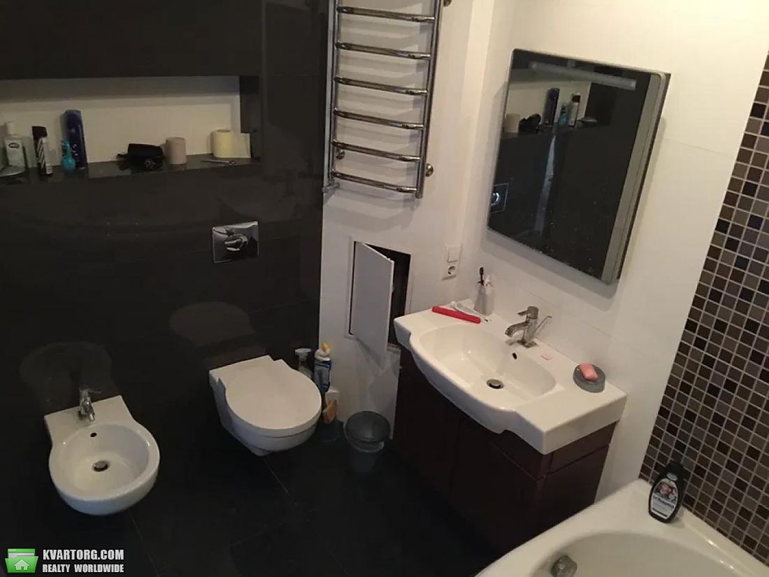 Rent out 4-room apartment. Киев,  Днепровская наб — photo 9