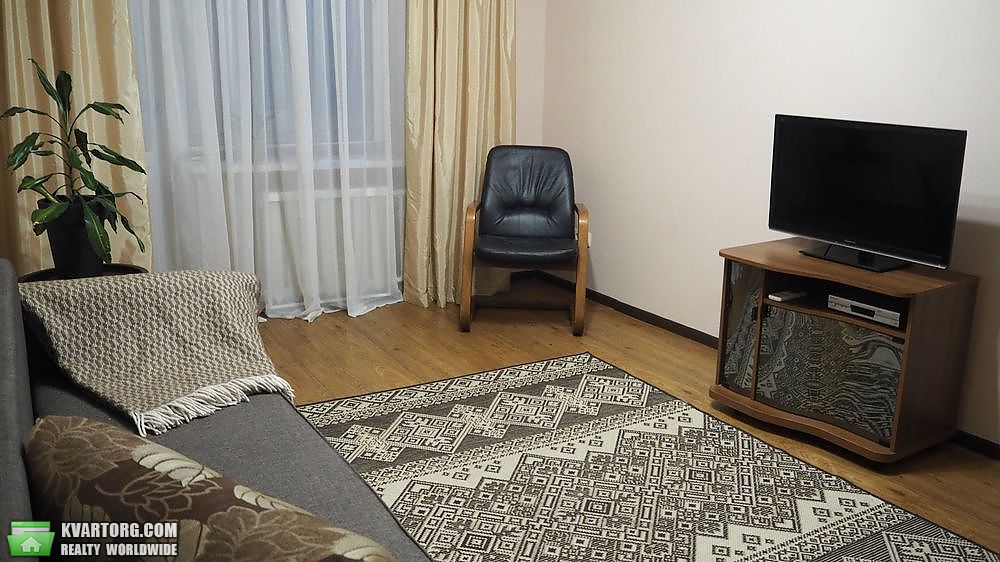 Rent out 1-room apartment. Киев, Большая Васильковская — photo 4