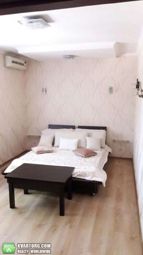 Sell 3-room apartment. Киев,  Ольжича — photo 1