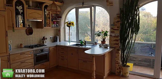 Rent out 2-room apartment. Киев, переулок Бастионный — photo 1