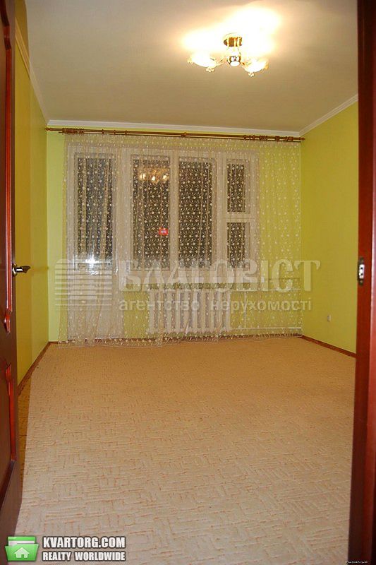 Sell 3-room apartment. Киев,  Старонаводницкая — photo 1