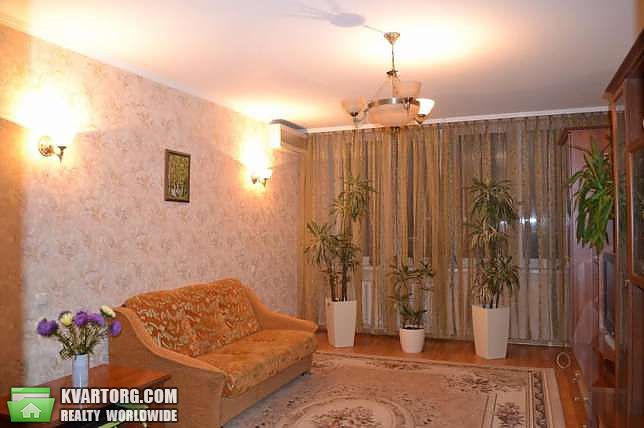 Sell 3-room apartment. Киев,  Пчелки — photo 2