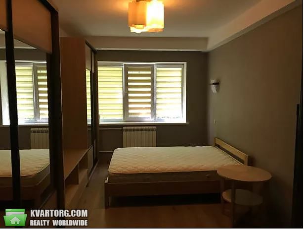 Rent out 2-room apartment. Киев,  Волгоградская — photo 10