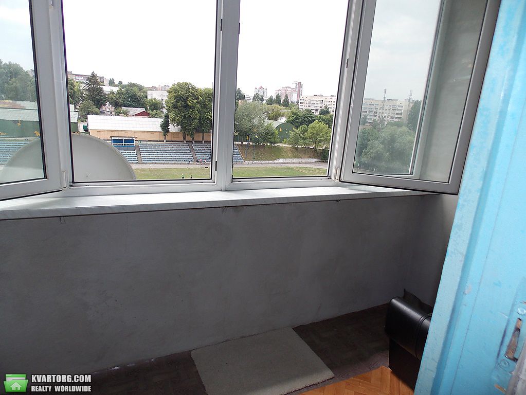 Sell 3-room apartment. Киев,  Курская — photo 10