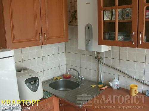 Sell 2-room apartment. Киев,  Дегтяривская — photo 2