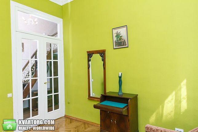 Rent out 2-room apartment. Киев, Лютеранскаая — photo 4